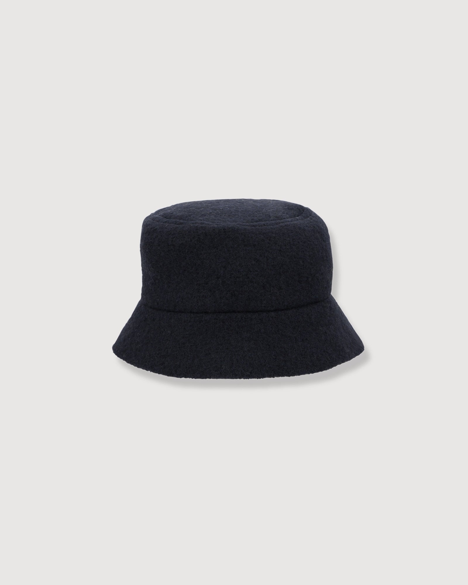1+ IN THE FAMILY | cappello
