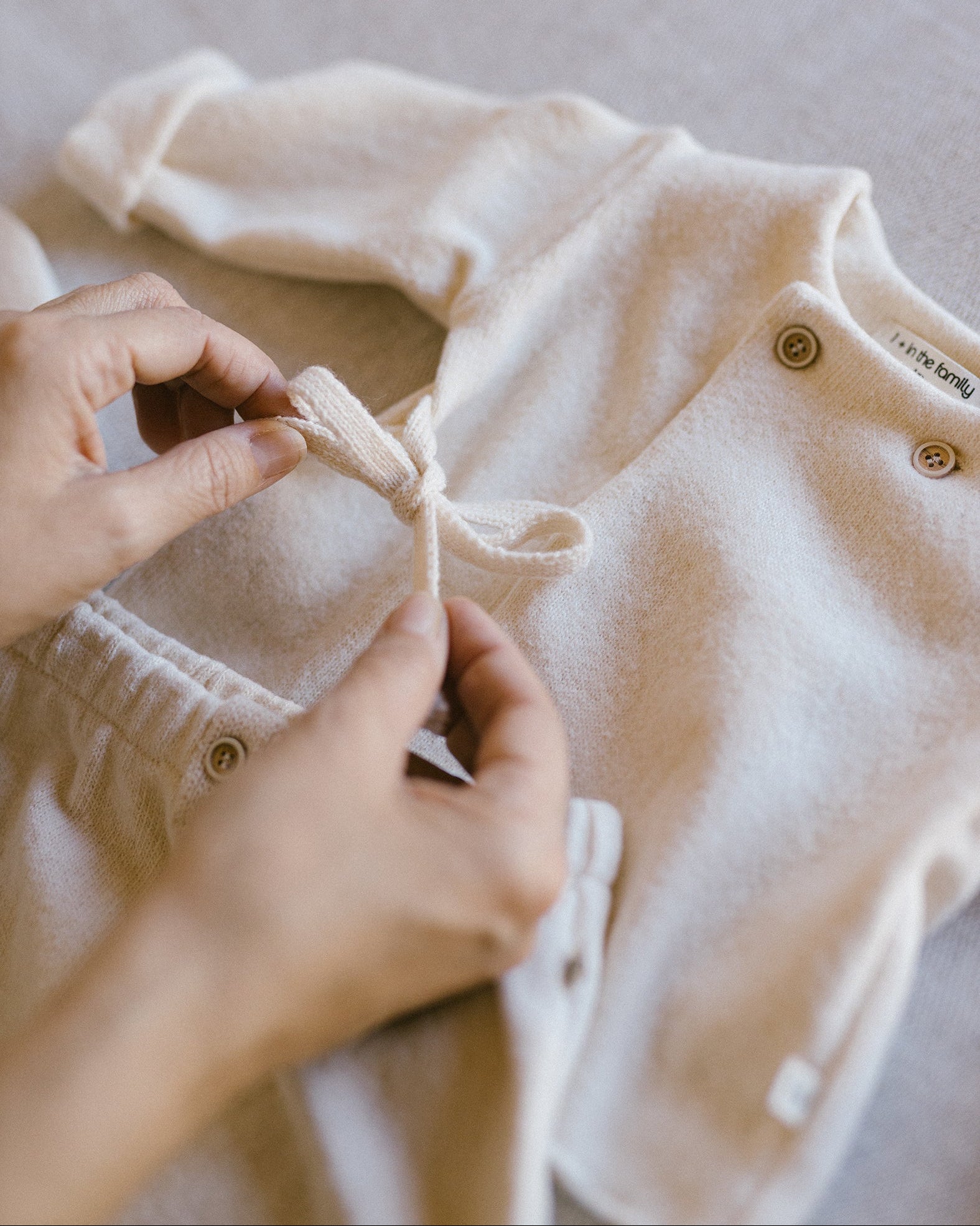 1+ IN THE FAMILY | cardigan laccetto