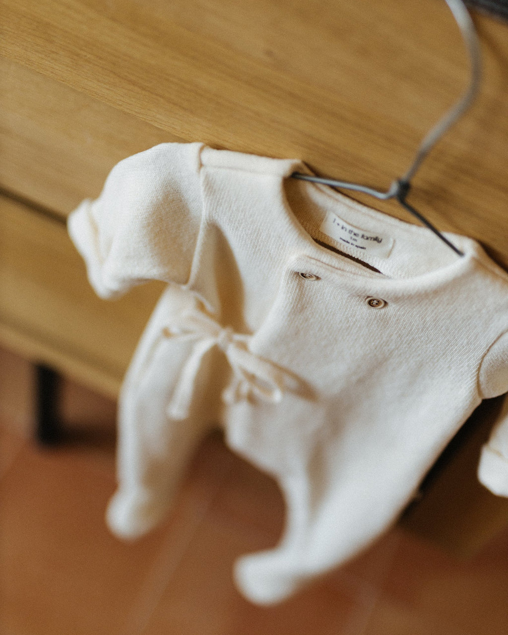 1+ IN THE FAMILY | tutina laccetto