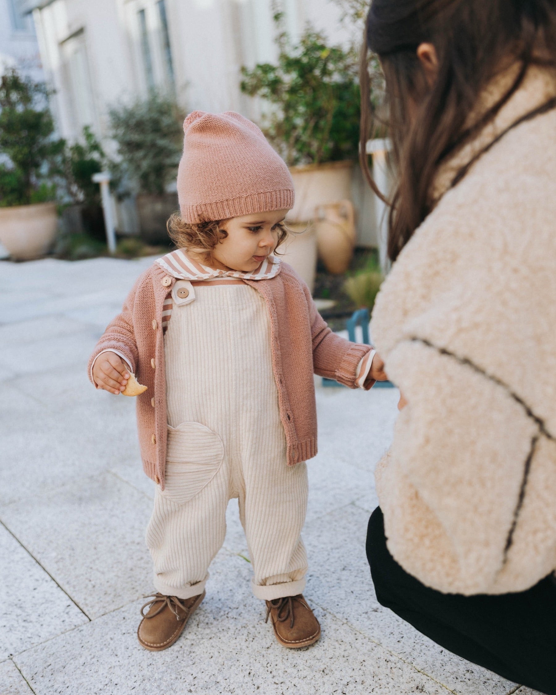 SNUG | cardigan