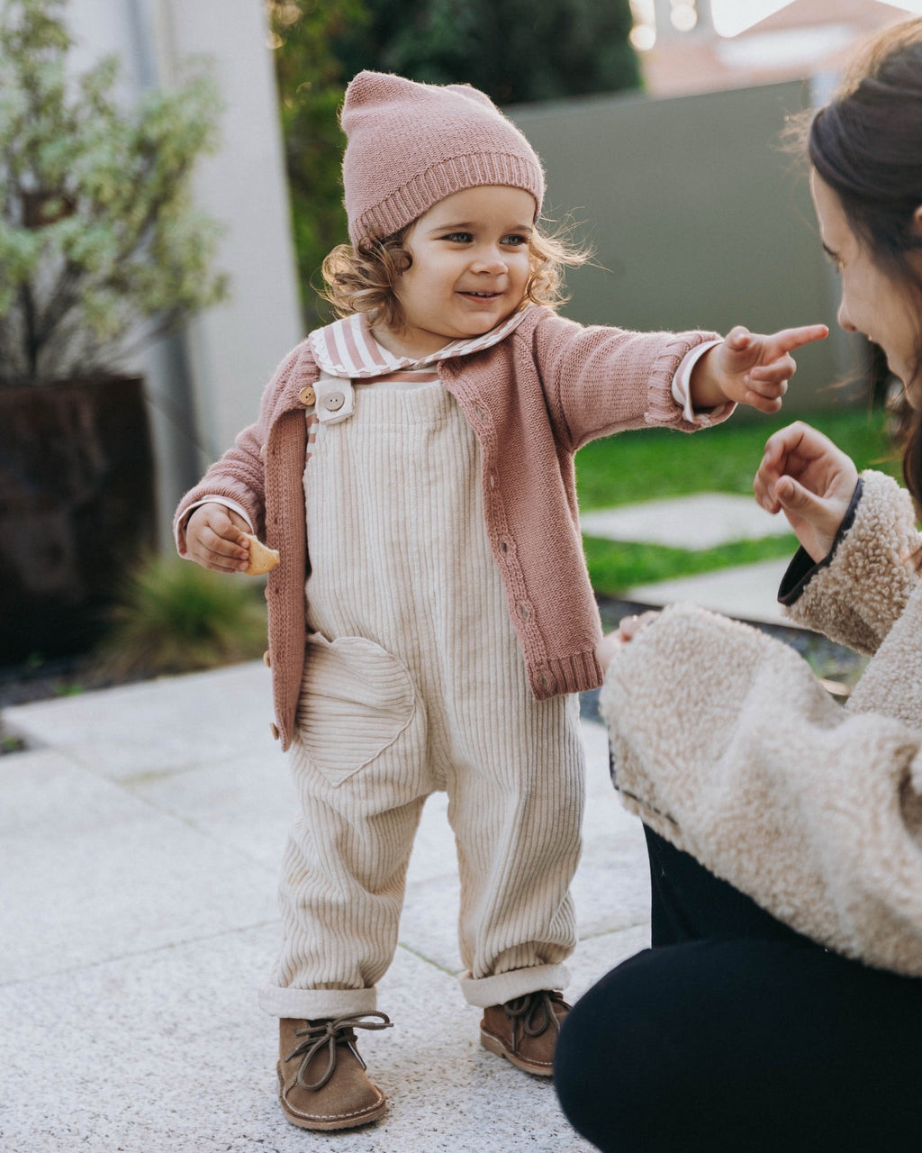 SNUG | cardigan