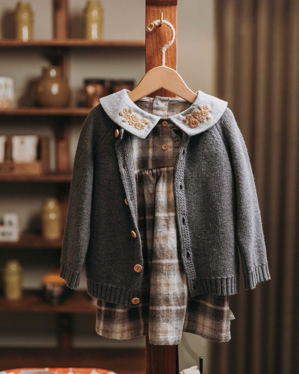 SNUG | cardigan