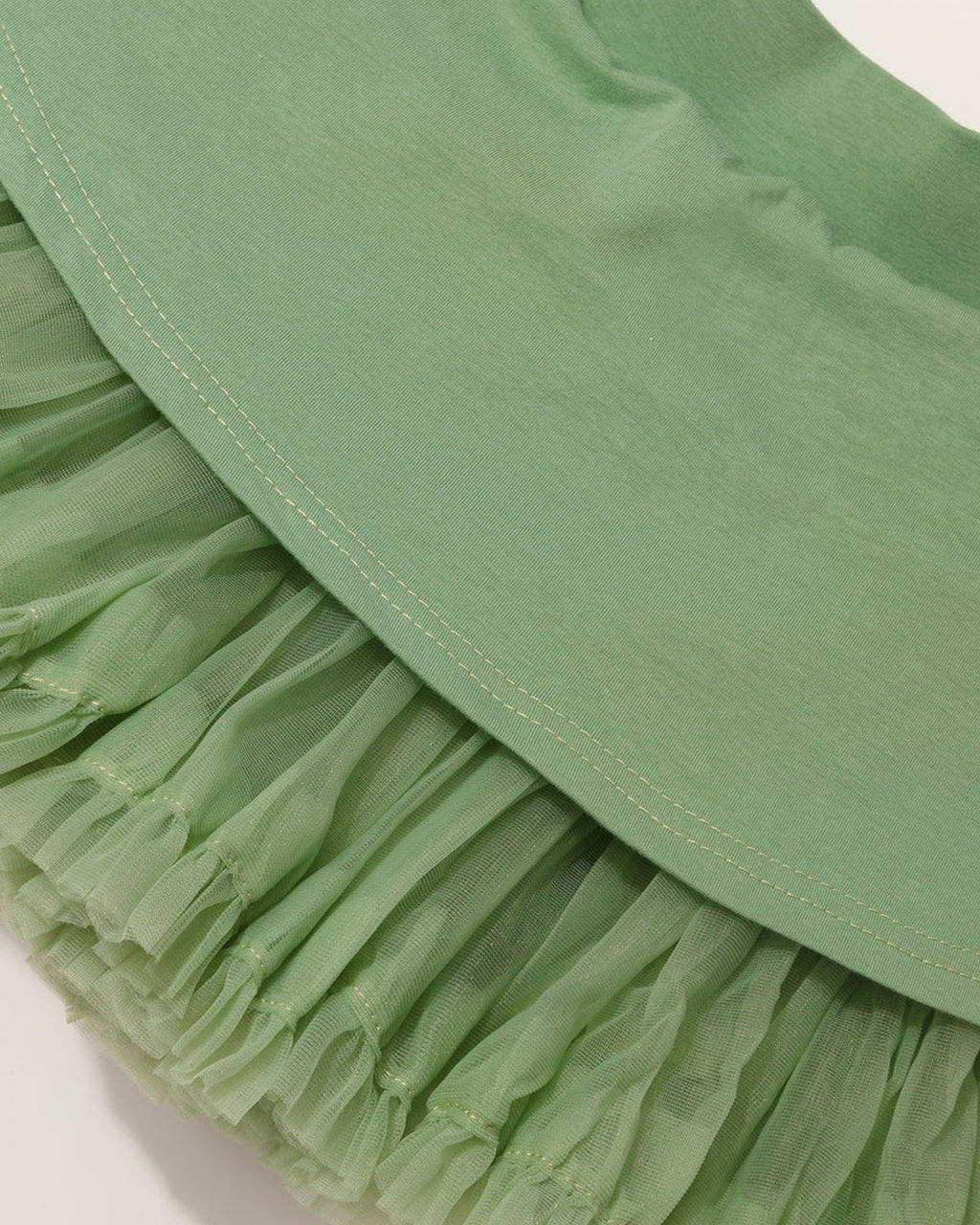 FIG & PEAR | gonna in tulle