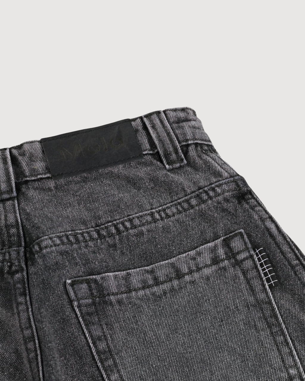MOLO | bermuda jeans