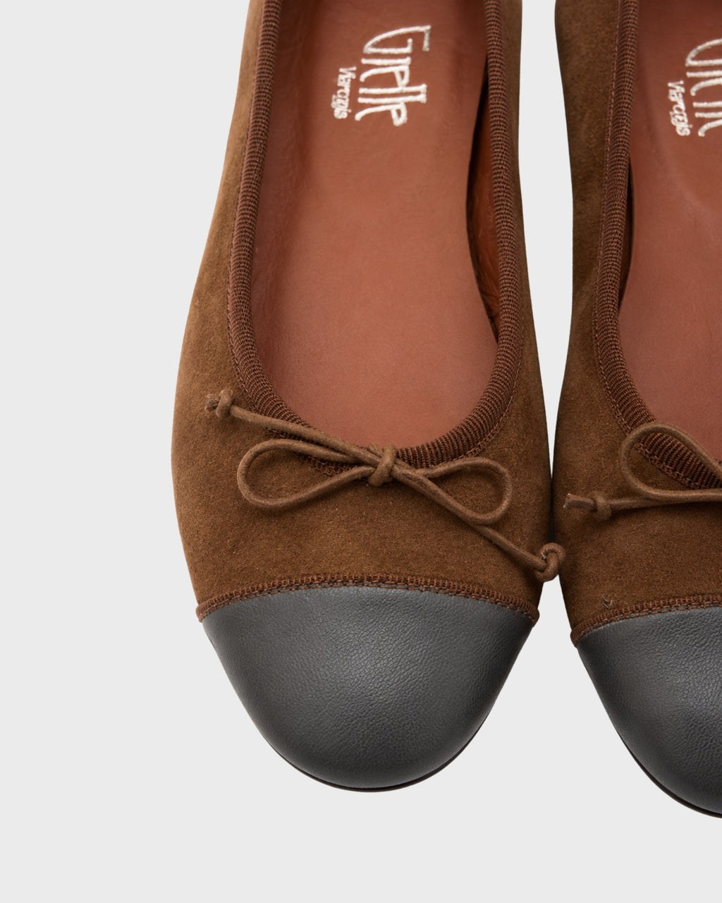 GIELLE | ballerina camoscio punta nappa
