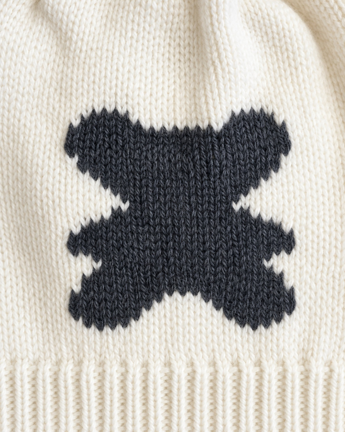 REGINA | berretto in cashmere con orsetto